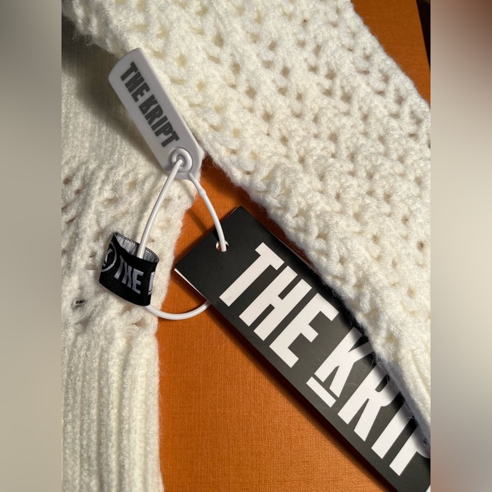THE KRIPT -NWT  Cream Knit  crop Sweater size XS - Picture 4 of 6